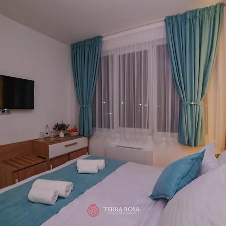 терра роза Otel Karlovo