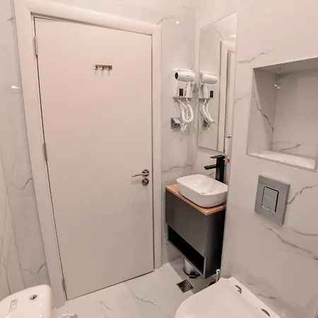 терра роза Karlovo