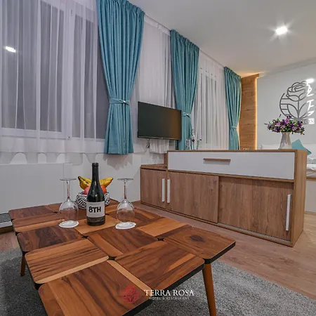 терра роза Otel Karlovo