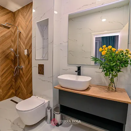 терра роза Hotel Karlovo