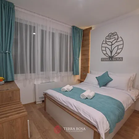 терра роза ホテル 2*