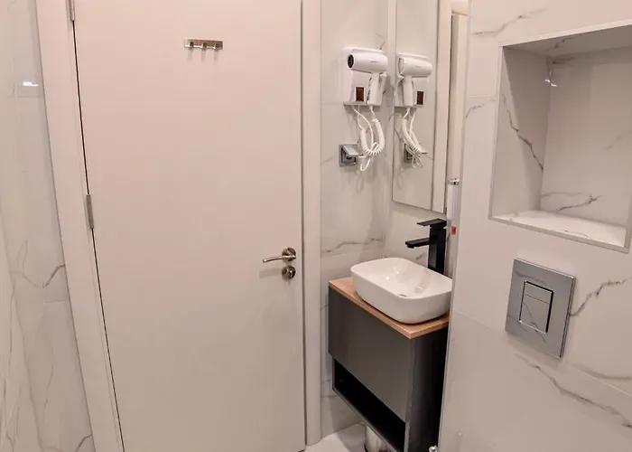 терра роза Karlovo