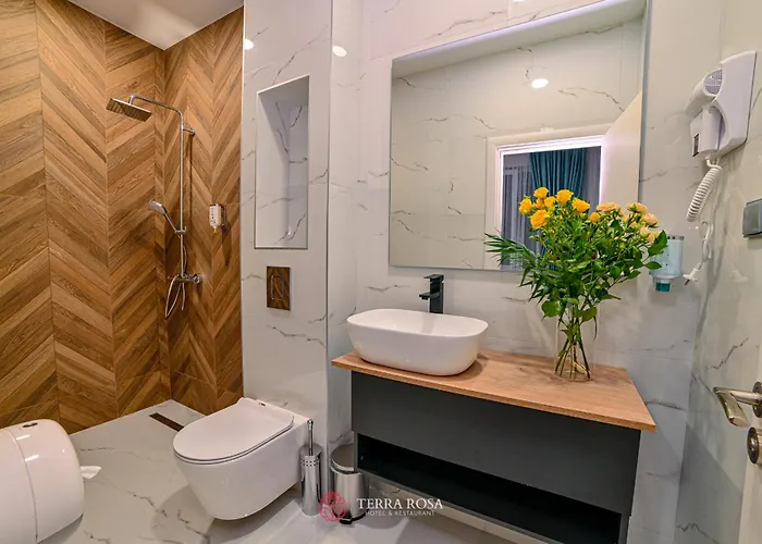 терра роза Hotel Karlovo